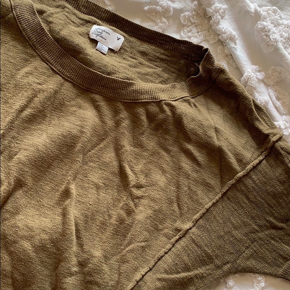 AE sweater - Picture 2 of 2